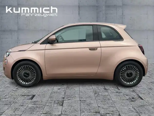 FIAT 500E (6/13)