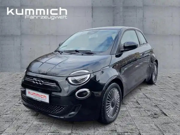 FIAT 500E (1/15)