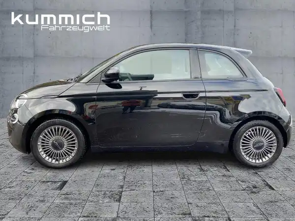 FIAT 500E (6/15)