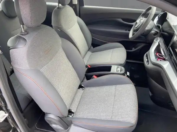FIAT 500E (8/15)