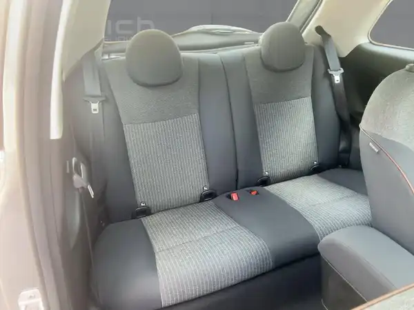 FIAT 500E (9/15)