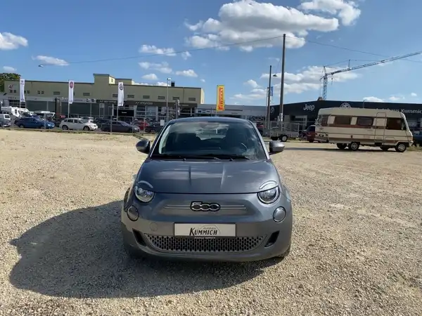 FIAT 500E (2/15)