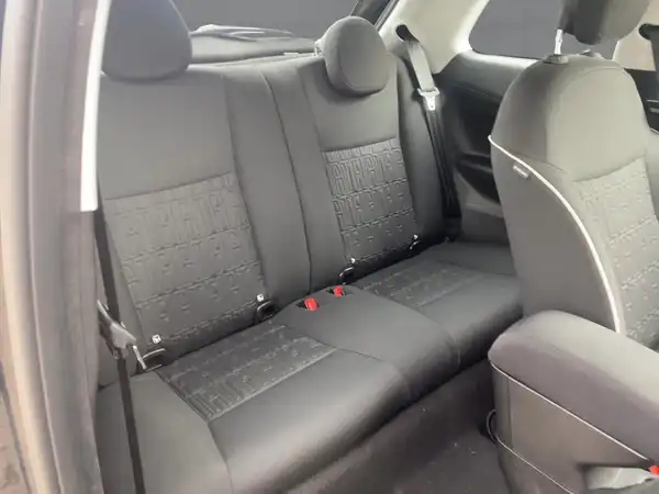 FIAT 500E (12/15)