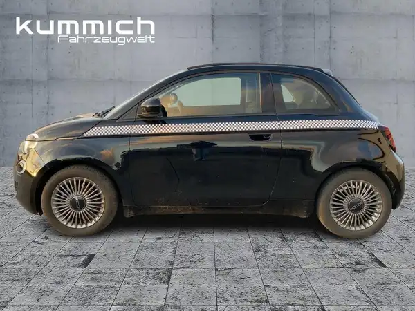FIAT 500E (6/15)