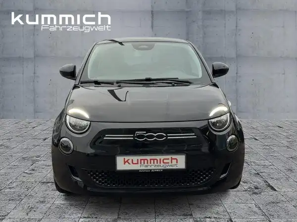 FIAT 500E (2/15)