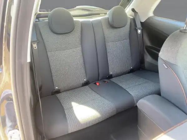 FIAT 500E (12/15)