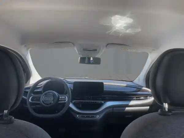 FIAT 500E (8/15)