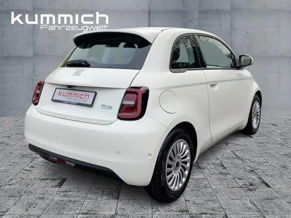 FIAT 500E (4/15)