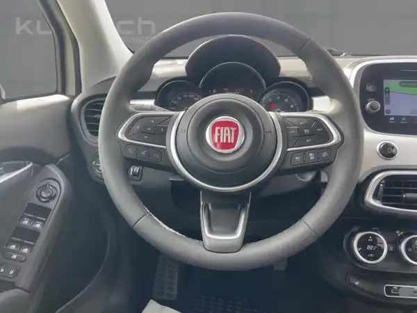 FIAT 500X (9/15)