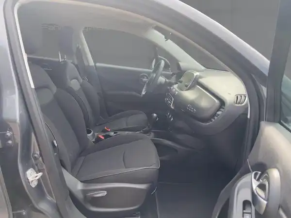 FIAT 500X (8/15)