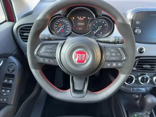 FIAT 500X (9/15)