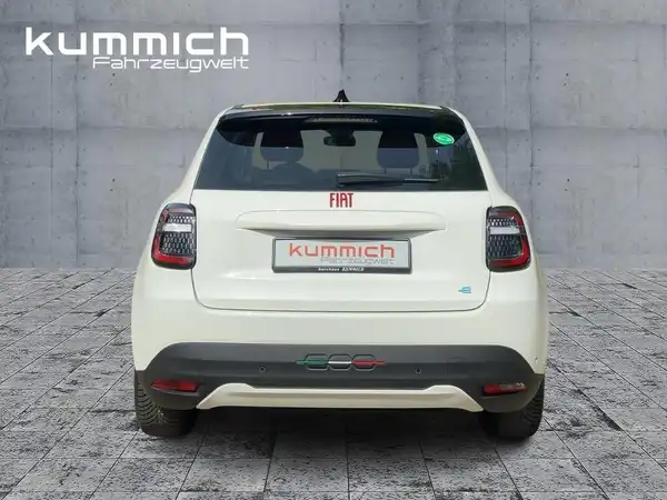 FIAT 600 (5/15)