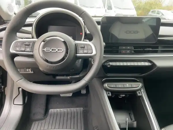FIAT 600 ICON (8/15)