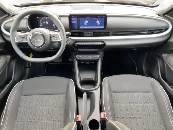 FIAT 600 (12/15)