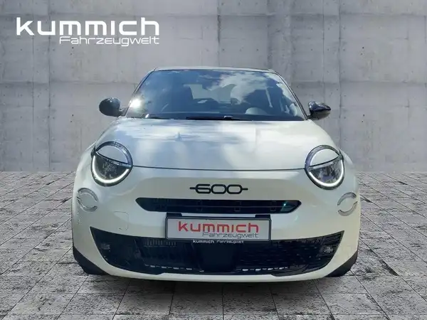 FIAT 600 ICON (2/15)