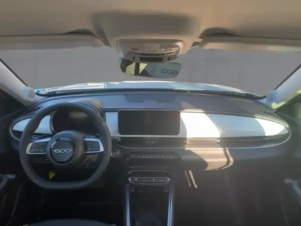FIAT 600 (8/15)
