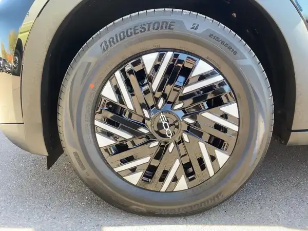 FIAT 600E RED (6/13)