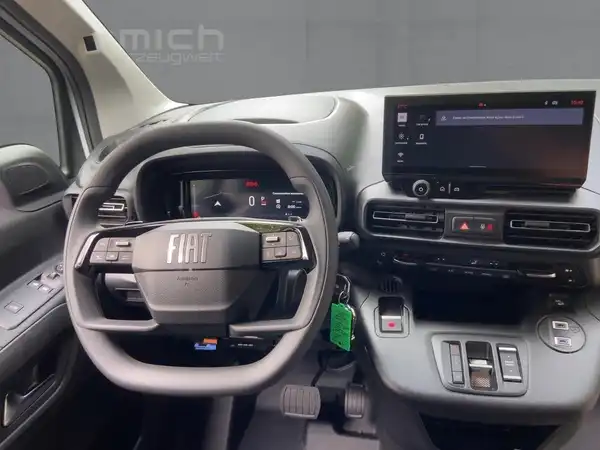 FIAT DOBLO (8/15)