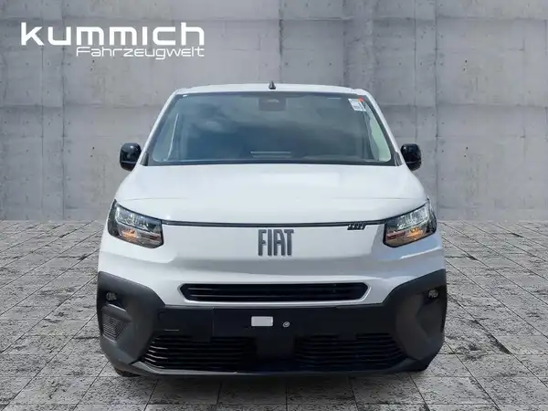 FIAT DOBLO (2/15)