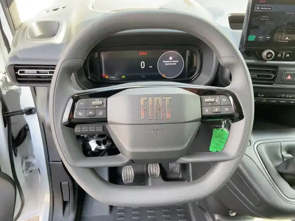 FIAT DOBLO (9/15)
