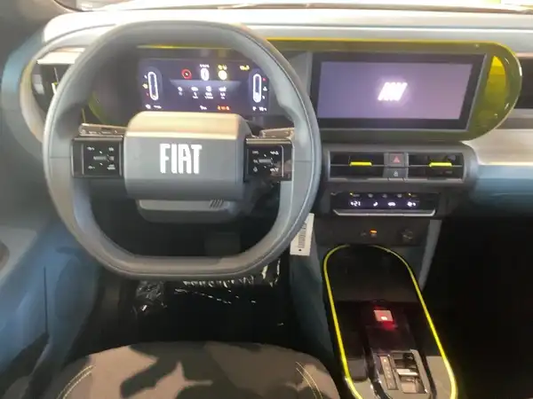 FIAT GRANDE PANDA (8/15)