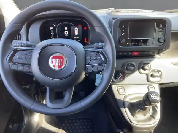 FIAT PANDA (8/15)