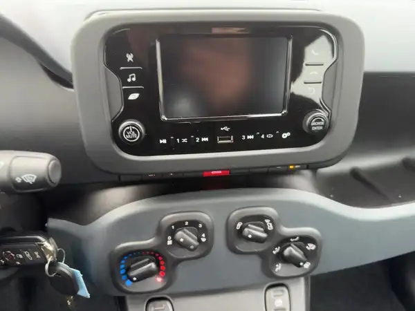 FIAT PANDA (10/15)