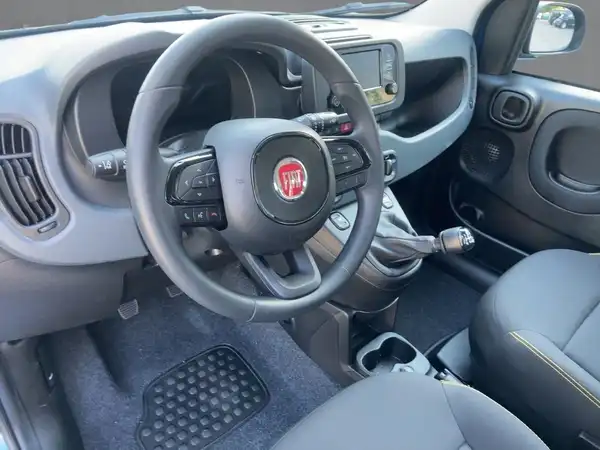 FIAT PANDA (8/15)