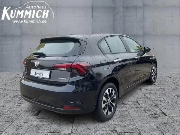FIAT TIPO (4/15)