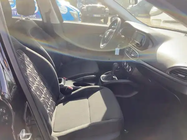 FIAT TIPO (11/15)