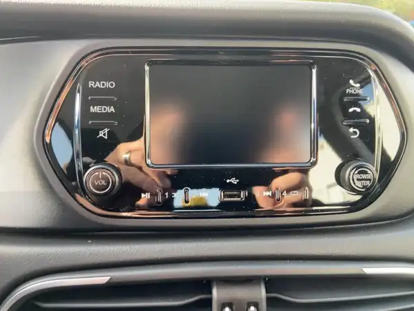 FIAT TIPO (10/15)