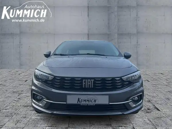 FIAT TIPO (2/15)