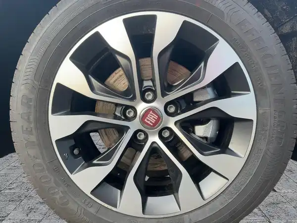 FIAT TIPO (7/15)