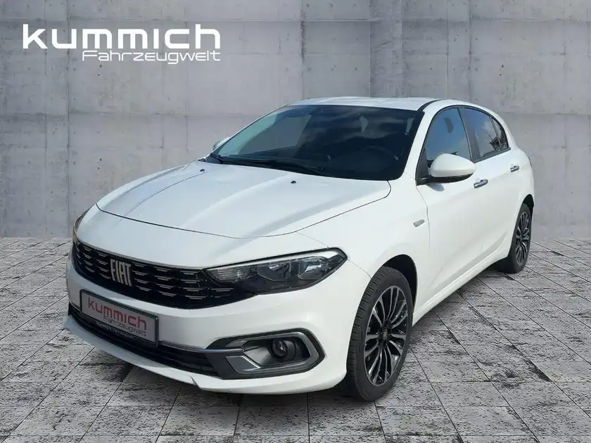 FIAT TIPO (1/16)