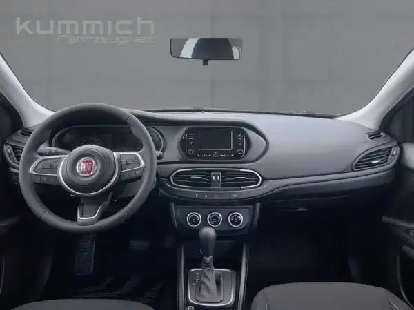 FIAT TIPO (8/15)