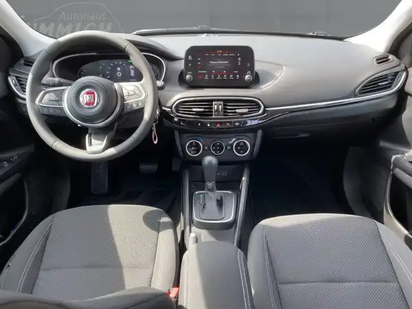 FIAT TIPO (8/15)