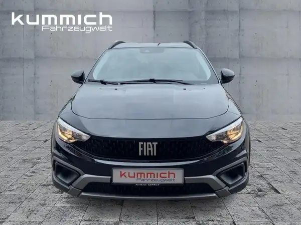 FIAT TIPO (2/15)