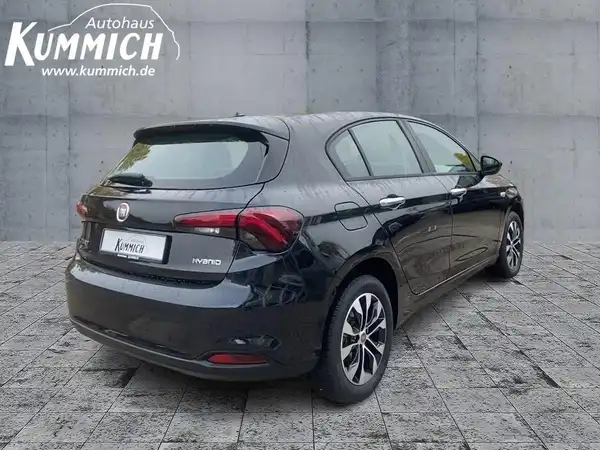 FIAT TIPO (4/15)