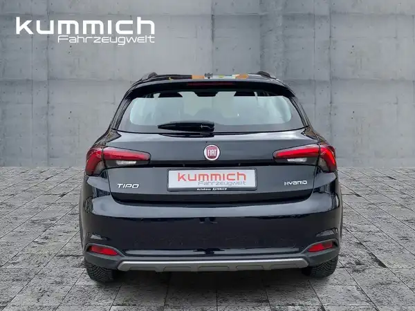 FIAT TIPO (5/15)