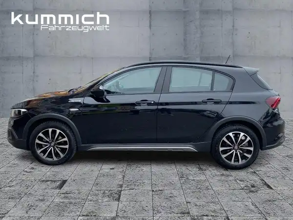 FIAT TIPO (6/15)