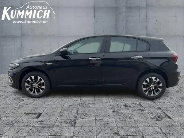 FIAT TIPO (6/15)