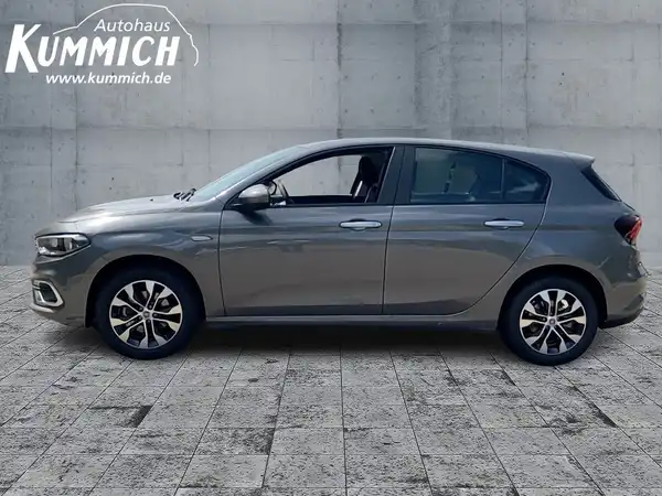 FIAT TIPO (6/15)