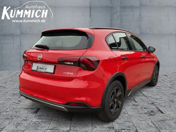FIAT TIPO (4/15)