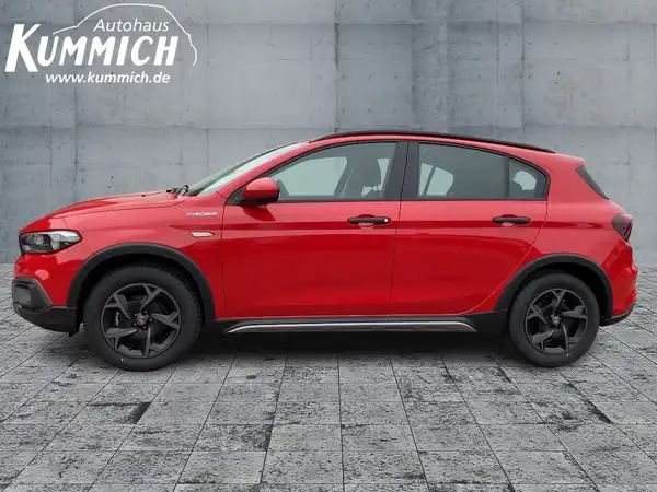FIAT TIPO (6/15)