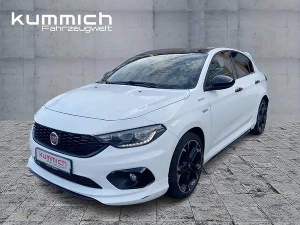 FIAT TIPO (1/15)