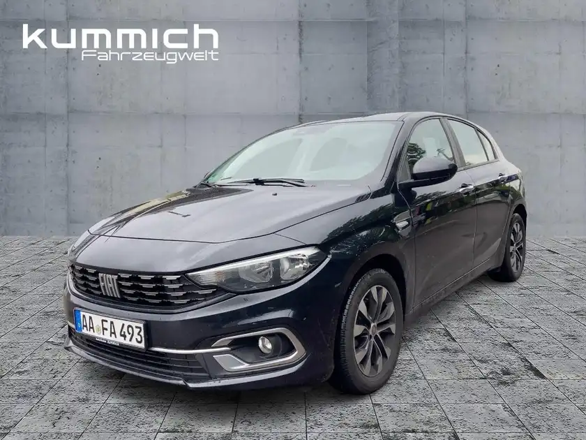 FIAT TIPO (1/16)