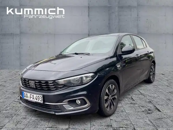 FIAT TIPO (1/15)