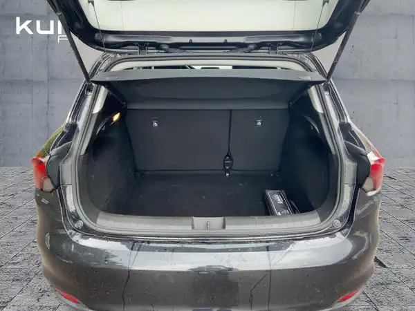 FIAT TIPO (10/15)