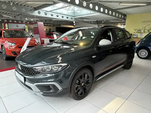 FIAT TIPO (1/13)