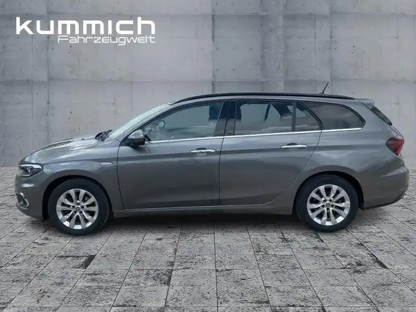 FIAT TIPO (6/15)